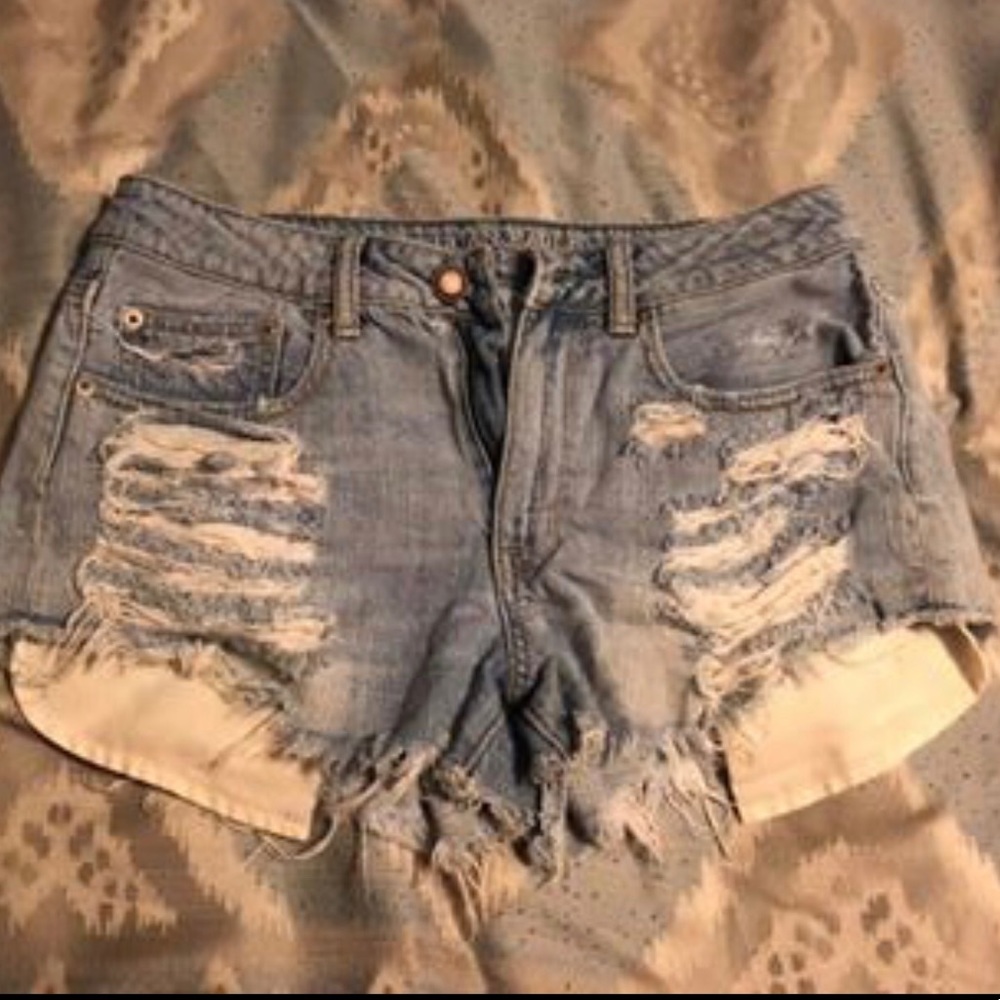 Women’s American Eagle shorts